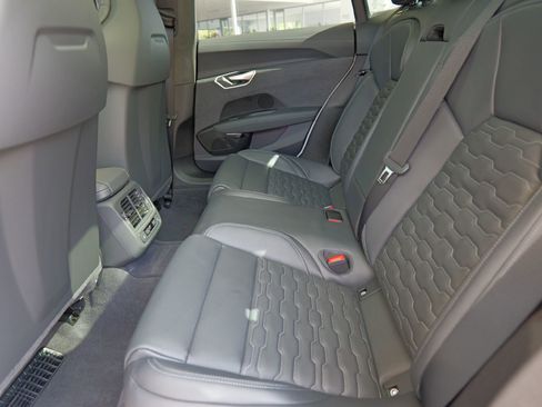 New 2026 Audi S e-tron GT Prestige image 30