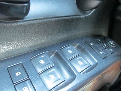 Used 2018 GMC Sierra 3500 Denali w/ Duramax Plus Package image 30