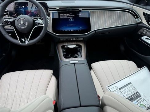 New 2026 Mercedes-Benz E 450 4MATIC Sedan image 5