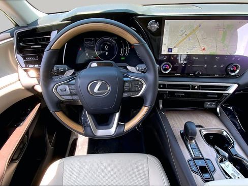 Used 2024 Lexus RX 350h w/ Convenience Package AWD/4WD image 6