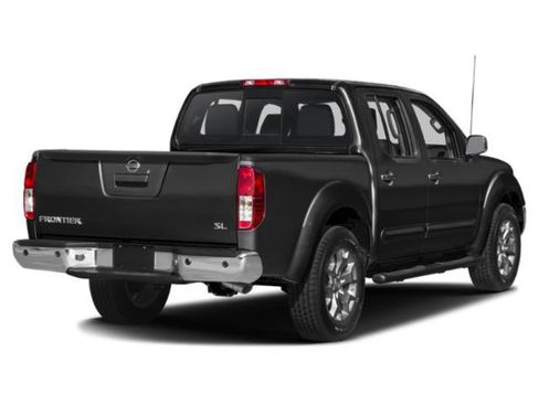 Used 2015 Nissan Frontier SL AWD/4WD image 5