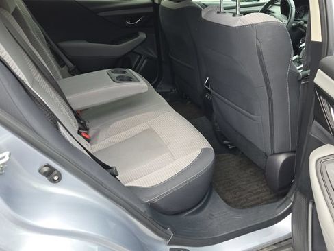 Used 2022 Subaru Outback Premium AWD/4WD image 10