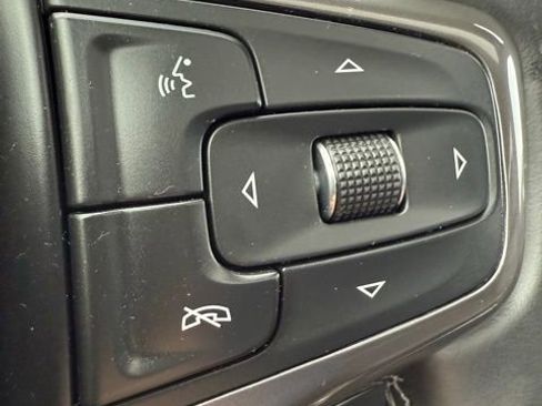 Used 2025 Chevrolet Silverado 2500 High Country w/ Technology Package image 34