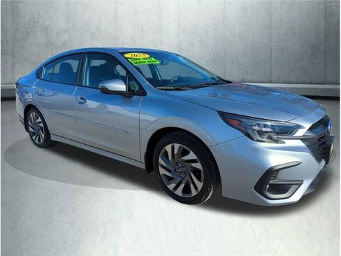 Used 2025 Subaru Legacy Limited image 7