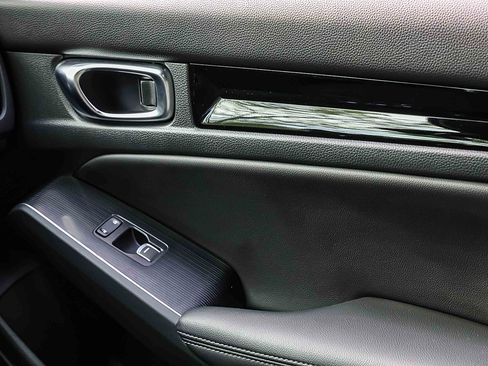 Used 2022 Honda Civic Sport Touring image 15