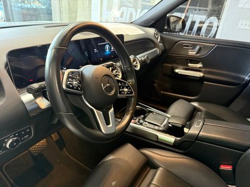 Used 2021 Mercedes-Benz GLB 250 image 11