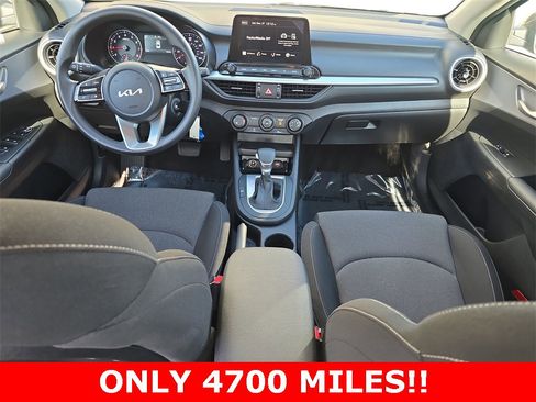 Used 2024 Kia Forte LXS w/ LXS Technology Package image 9