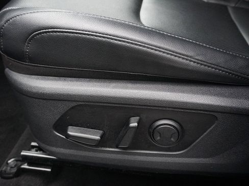 Used 2023 Kia Sportage EX image 25