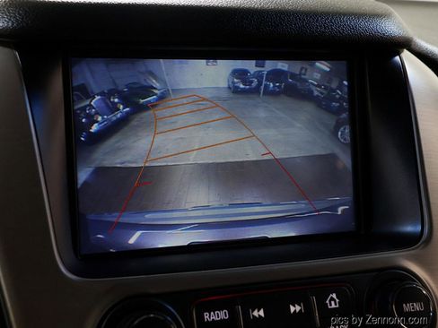 Used 2016 GMC Yukon XL Denali w/ Open Road Package image 21