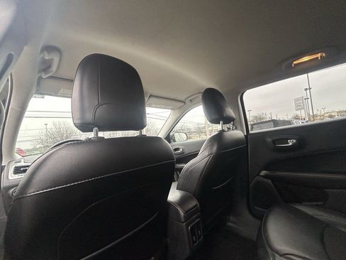 Used 2020 Jeep Compass Latitude image 26