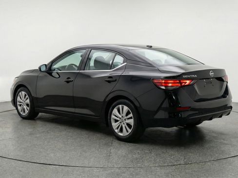Used 2025 Nissan Sentra S FWD image 6