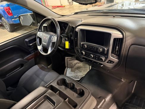 Used 2015 GMC Sierra 1500 SLE w/ SLE Value Package image 13
