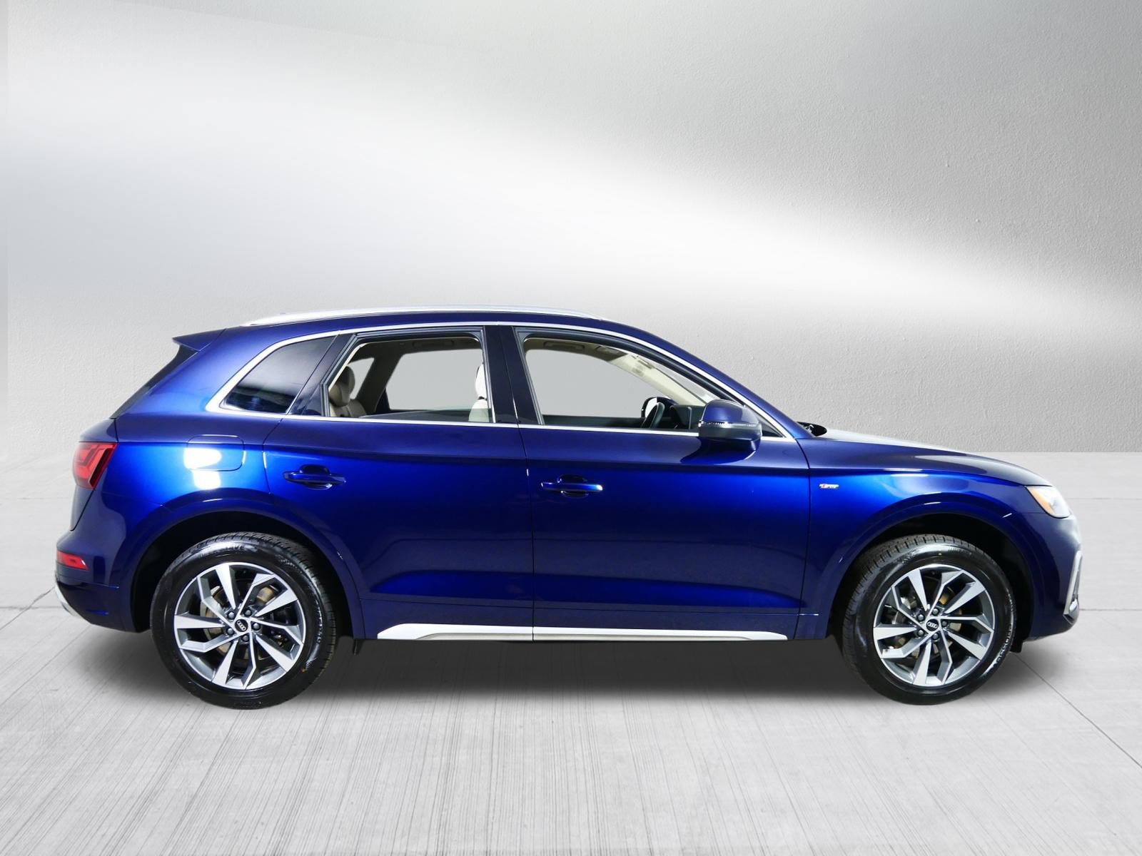 Used 2023 Audi Q5 2.0T Premium Plus w/ Premium Plus Package AWD/4WD image 8