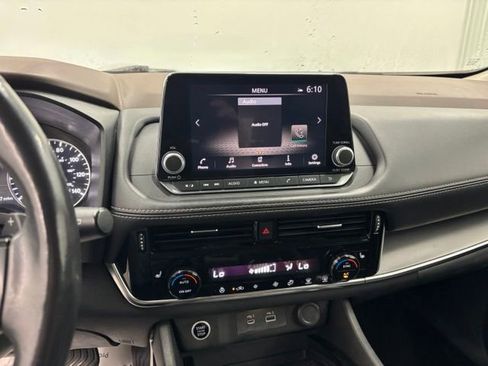 Used 2022 Nissan Rogue SV w/ SV Premium Package AWD/4WD image 26