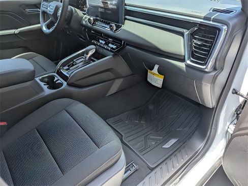 New 2026 GMC Canyon Elevation w/ Convenience Package image 15