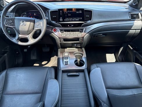 Used 2023 Honda Passport EX-L image 13