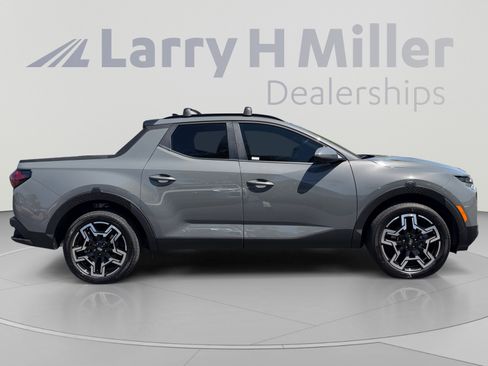 Certified 2025 Hyundai Santa Cruz Limited AWD/4WD image 6
