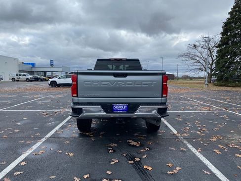 New 2026 Chevrolet Silverado 3500 LTZ w/ LTZ Premium Package image 6