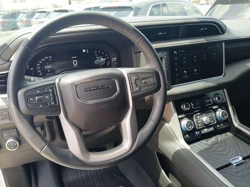Used 2023 GMC Yukon XL Denali w/ Max Trailering Package AWD/4WD image 22