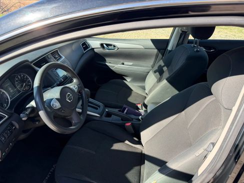 Used 2018 Nissan Sentra S FWD image 10