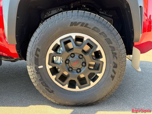 New 2026 Toyota Tacoma TRD Off-Road AWD/4WD image 11