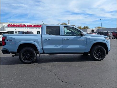 New 2025 Chevrolet Colorado LT w/ LT Convenience Package image 9