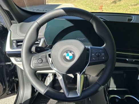 Used 2026 BMW X1 xDrive28i AWD/4WD image 17