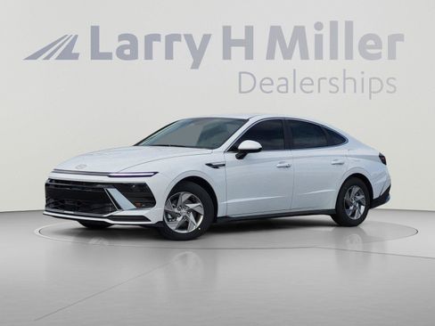 New 2025 Hyundai Sonata SE FWD image 1