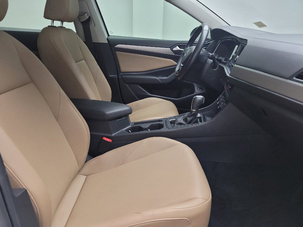 Used 2019 Volkswagen Jetta SE w/ Cold Weather Package FWD image 21
