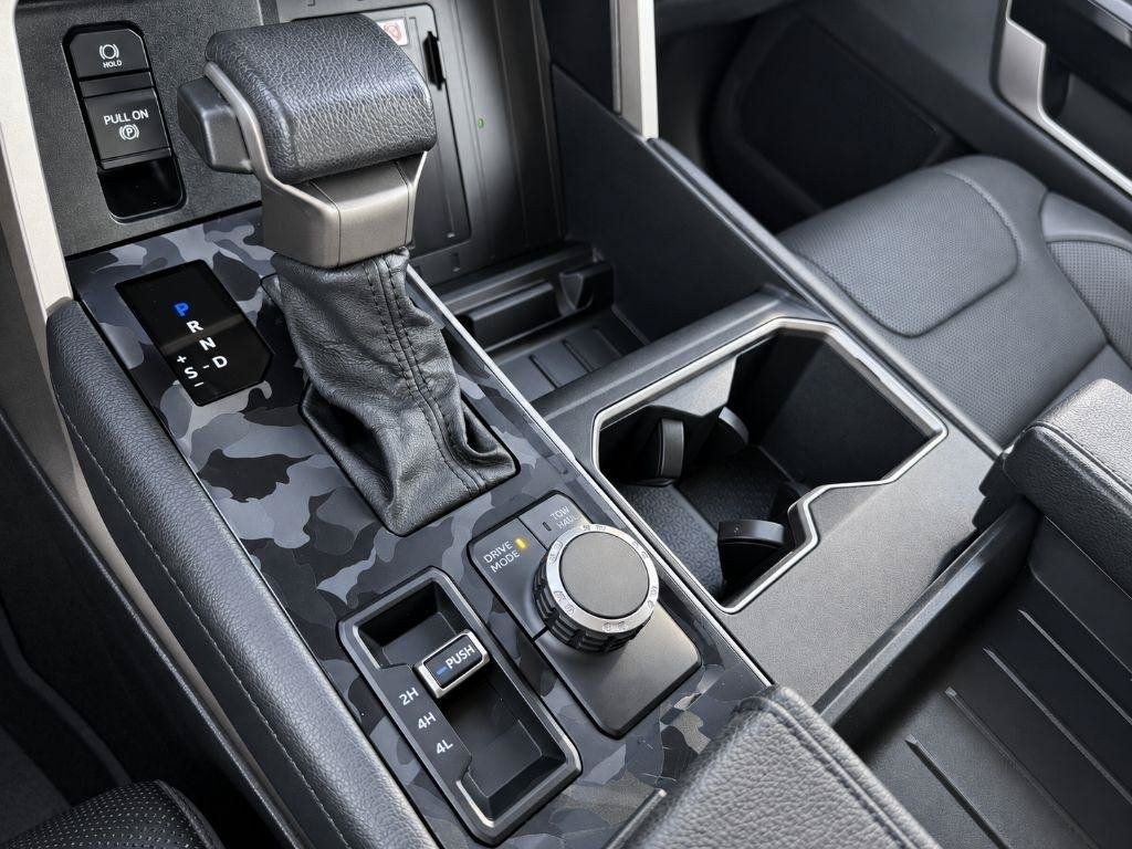 Used 2022 Toyota Tundra Limited AWD/4WD image 14