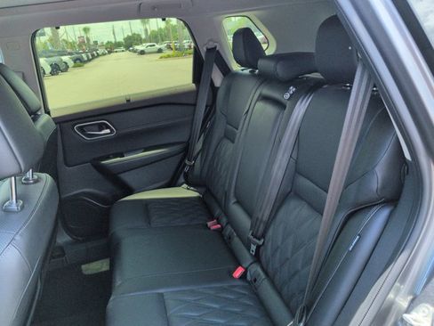 Used 2023 Nissan Rogue Platinum w/ Platinum Premium Package AWD/4WD image 15