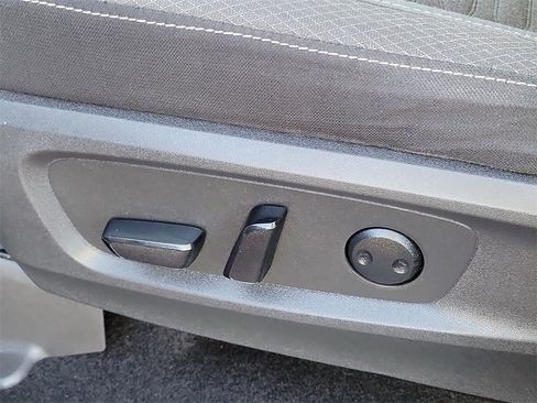 Certified 2022 Nissan Pathfinder SV image 15