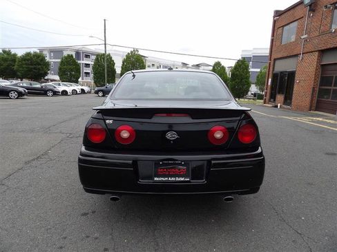 Used 2004 Chevrolet Impala SS w/ Preferred Equipment Group image 7