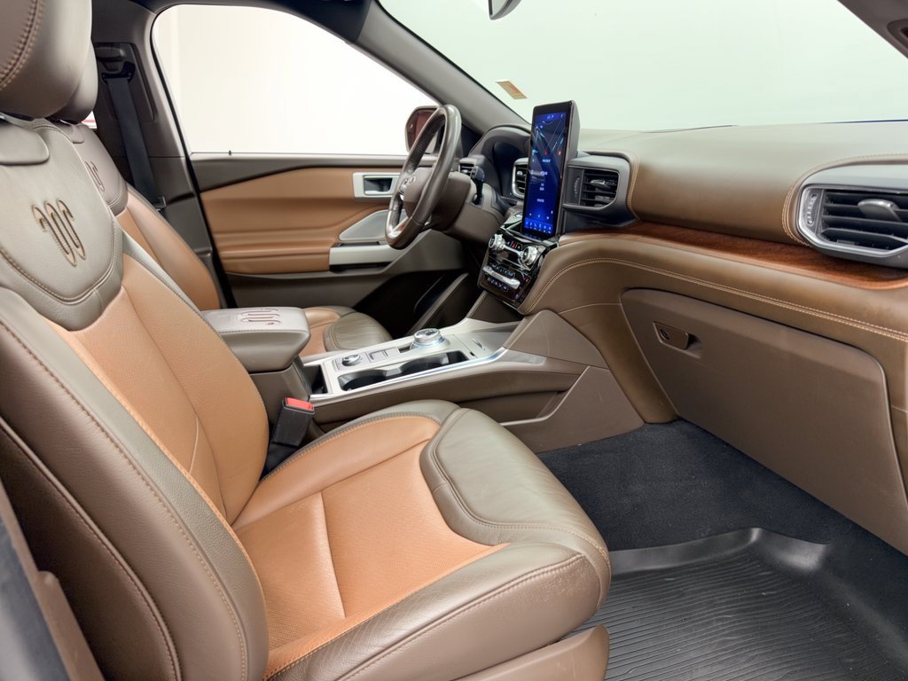 Certified 2022 Ford Explorer King Ranch w/ Class IV Trailer Tow Package AWD/4WD image 30