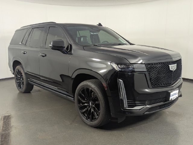 Used 2023 Cadillac Escalade Sport Platinum w/ LPO, ONYX Package AWD/4WD image 2