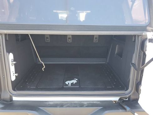 Used 2022 Ford Bronco Outer Banks AWD/4WD image 9