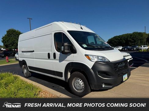 Used 2025 RAM ProMaster 2500 w/ Convenience Group FWD image 1