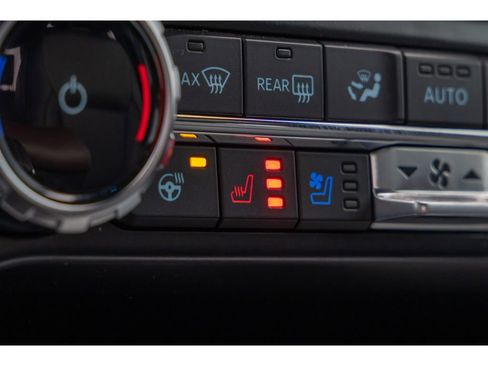 Used 2023 Ford F150 Lariat w/ Equipment Group 502A High image 28