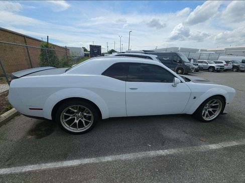 Used 2020 Dodge Challenger R/T Scat Pack RWD image 5