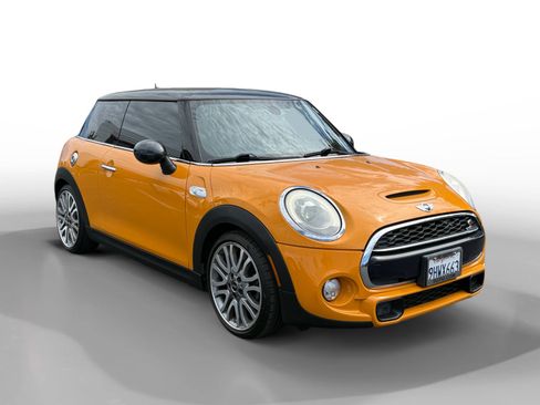 Used 2015 MINI Cooper S FWD image 7