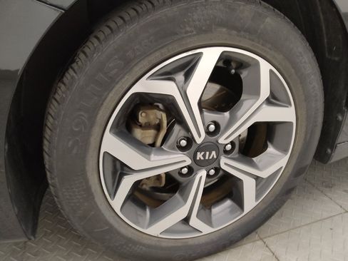 Used 2021 Kia Forte Sedan FWD image 31