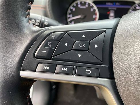 Used 2020 Nissan Sentra SR image 18