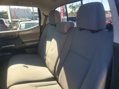 Used 2022 Toyota Tacoma SR5 image 13