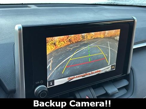 Used 2024 Toyota RAV4 LE image 3