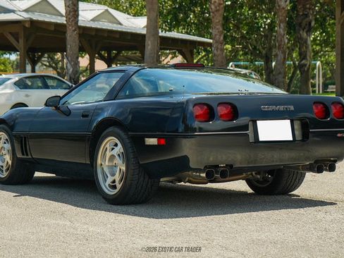 Used 1990 Chevrolet Corvette ZR-1 RWD image 16