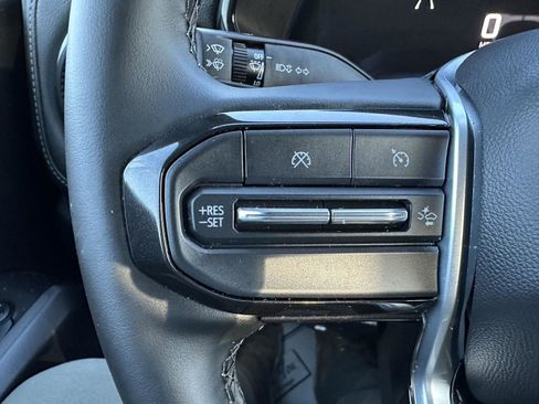 Used 2026 Chevrolet Colorado LT w/ Advanced Trailering Package image 26