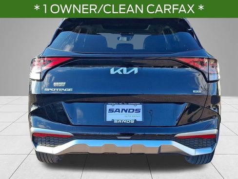Used 2023 Kia Sportage SX image 5