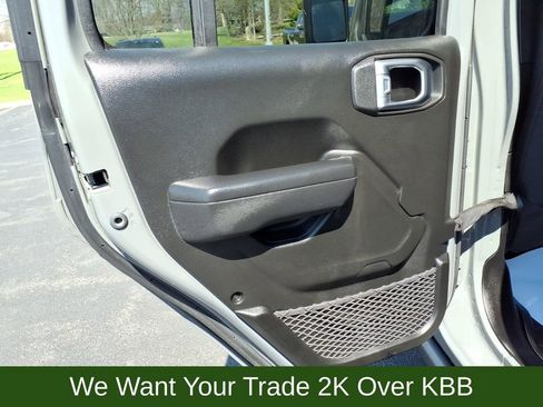 Used 2023 Jeep Wrangler Unlimited Sport AWD/4WD image 14