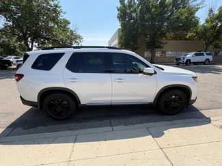 Used 2023 Honda Pilot Elite video 2