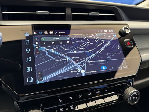 New 2027 Chevrolet Bolt LT w/ Comfort Package FWD image 20